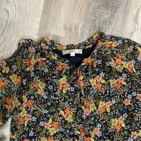 LOFT navy Floral Tie Neck Flowy floral Swing Dress Sz M - Picture 9 of 11